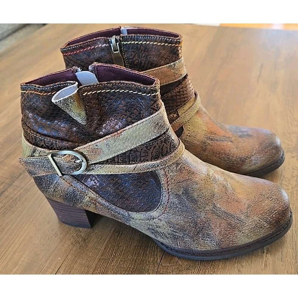 L'Artiste Spring Step Shazzam Leather Hand Painted Ankle Boots 40EU/US9 NWOB